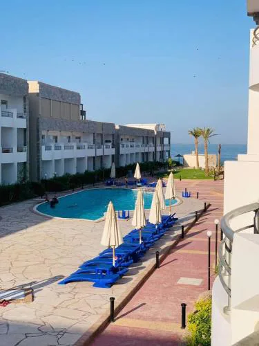 cecelia resort