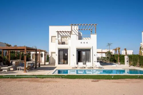 Chic Cyan 4BR Villa with Private Pool