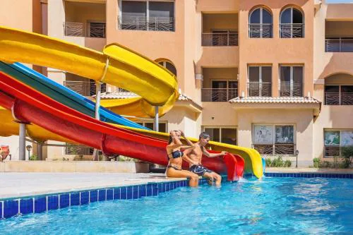 Contenintal Rosa Boho Aquapark Hotel 3 Stars