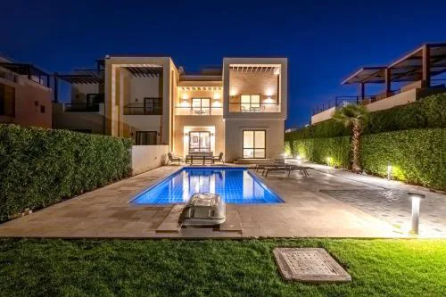 Fanadir 3BR • Prime Sea View Villa