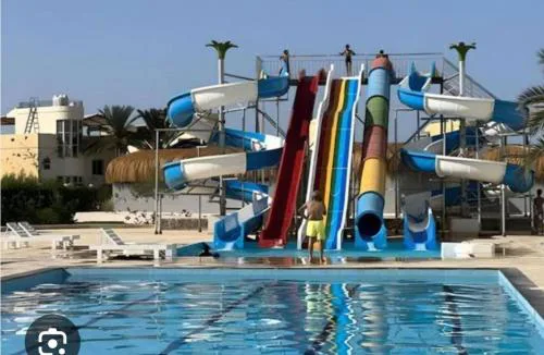 Fanadir bay resort