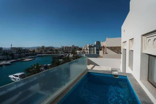 Fanadir Marina Plunge Pool & Sea View