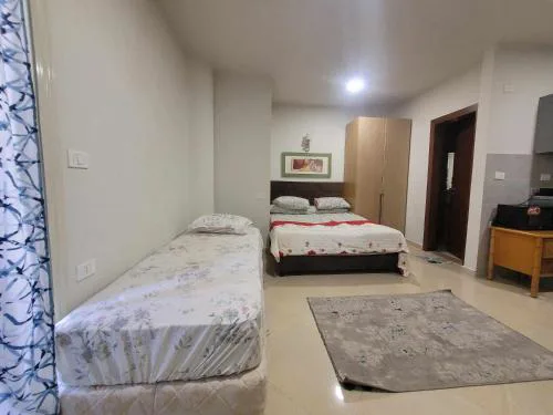 Holiday studio with seaview, Amazing for couples, Sunny & SeaView & Free Wi-fi