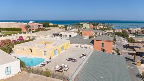 Luxury 5BD Villa with Pool