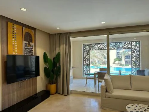 Marvelous 2BR - Free Beach Access and Pool Access In Mangroovy