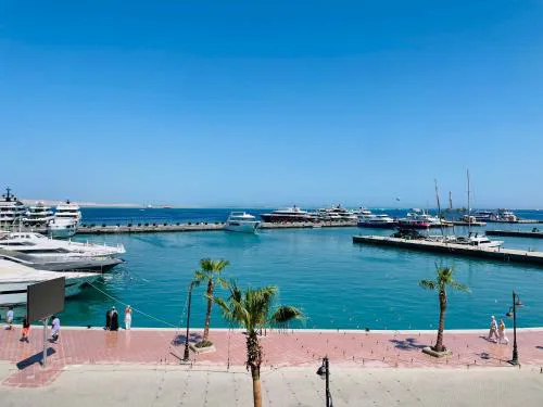 New Marina Deluxe
