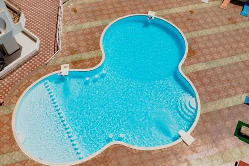 one bed Apartment In Al Makramia