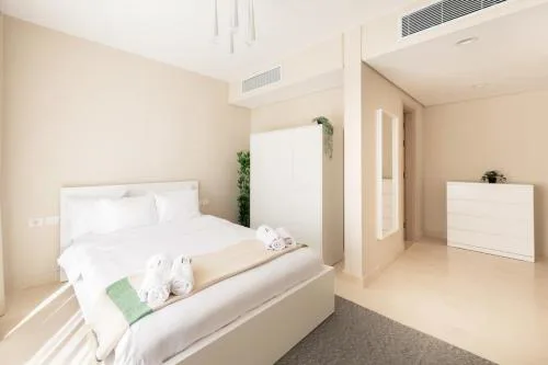 Stark & Sunny 1BDR Mangroovy Free Beach & Pool Access