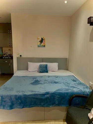 Studio Mirage Bay