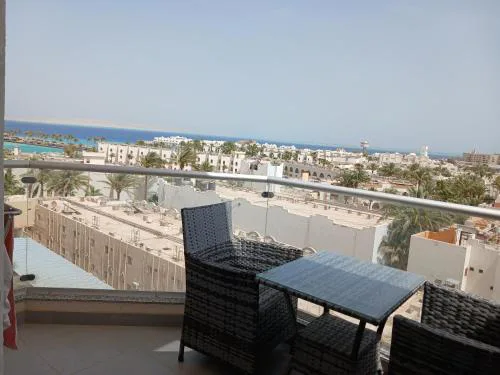 Sunshine House Modern I SeaView I Central I Beach Front I WIFI
