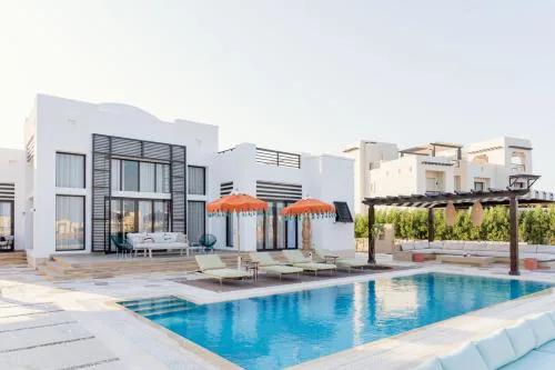 The Reef House Luxury Waterfront Villa