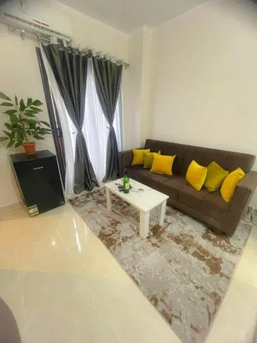 Tropical 1 bed apartment