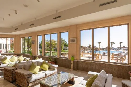 Shoni Bay Resort