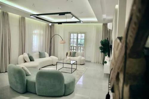 3 Bedroom Villa Apartment Cairo Couples or Family
