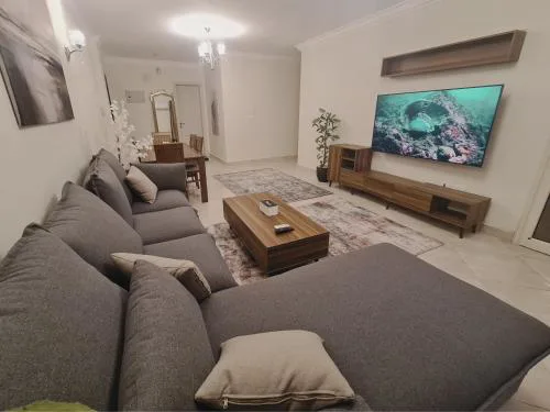 Freshly Modern Renewed 3BR Full AirCod Dar masr Qornfel