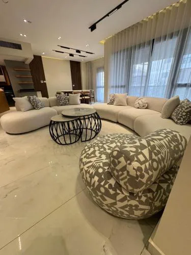 Luxury Hotel Style 3BR Apartment Sodic Villette