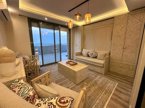 penthouse dina close d