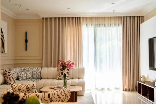 VELORA- Serviced Luxury apartment with garden - pool view Sodic New Cairo