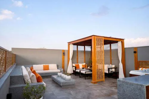 VELORA Serviced Rooftop Studio With Private Jacuzzi in Sodic New cairo