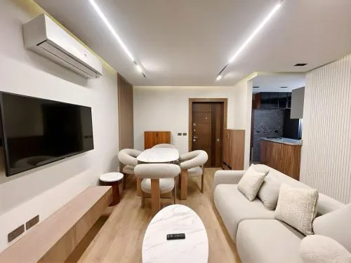 2-Bedroom Luxury Escape