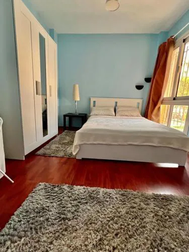 72/53/1 · Ultimate Getaway+Private garden