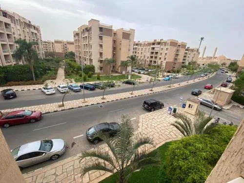 شقة مفروشةومريحةفي مدينتي قريبة من كل الخدمات والحركة