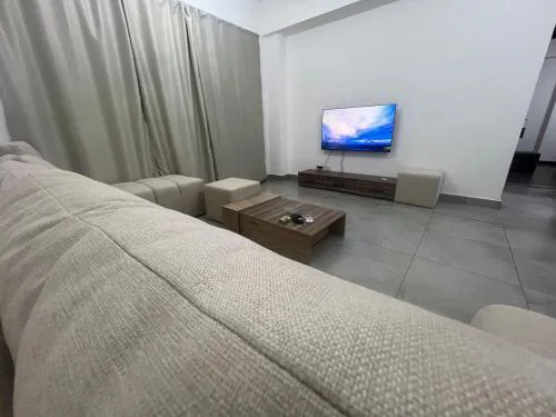 Privado Deluxe stay 2BR apartment