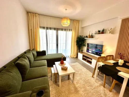 Privado Luxury Lakeview 2BR-Cairo, Madinaty