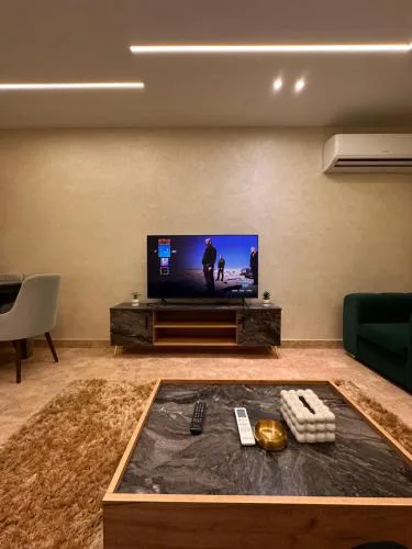 رويال سويت 3 غرف امام مول سيتى ستارز بمدينه نصر 1