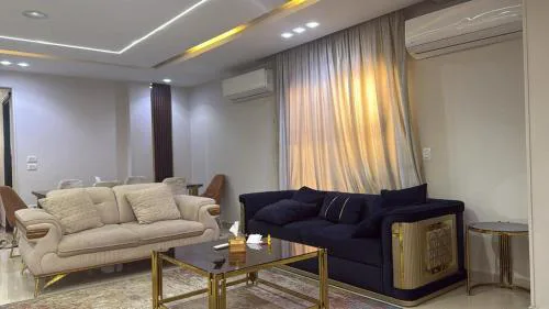 شقة فندقيه 3 غرف 3 حمام واى فاى ومكيفه بالكامل مفروشة اعلى مواصفات