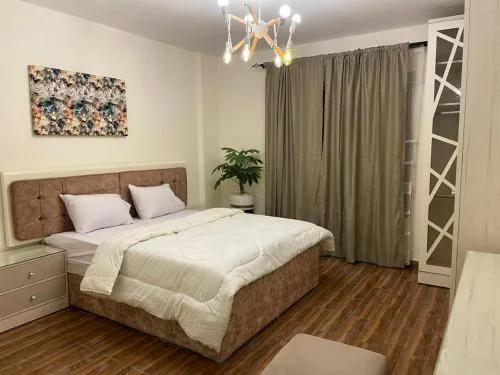 3 bedrooms 3 bathrooms, Rehab old market