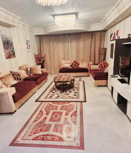شقه بالقاهرة سوبر لوكس 3 غرف نوم بالقاهرة بالقطامية مدينة نصر Exceptional three bedroom apartment, Palm city Compound, Katamya, Ring Road, Cairo, Egypt