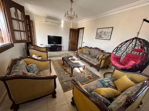 3rd floor apartment, garden view
