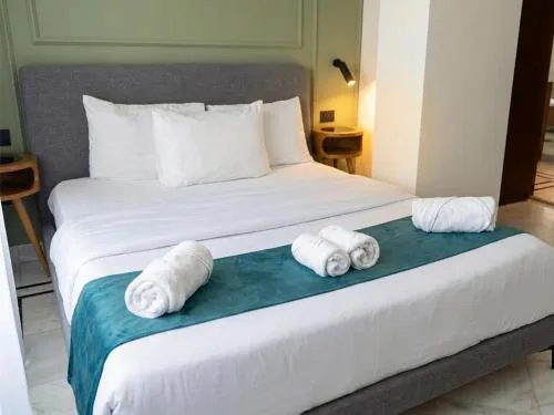 77 by Spacey 59 -1 BR in Maadi