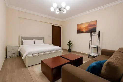 Airport Edge Suite