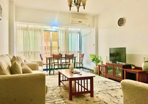 Amazing 2BR Apartment - Perfect for Work or Leisure