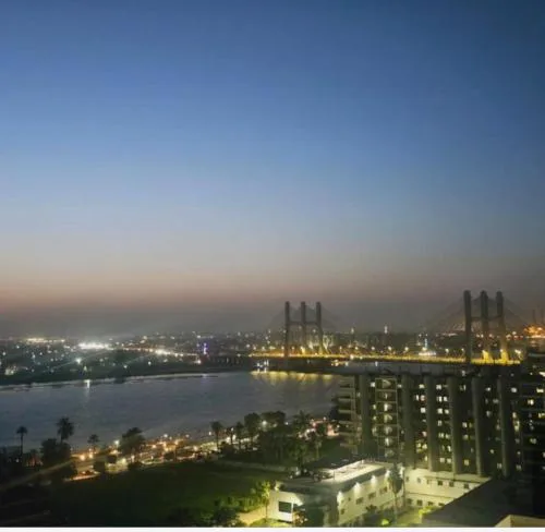 Amazing apartment Nile and garden view overlooking Nasser Institute gardens شقة فاخرة بإطلالة مميزة على النيل و علي حدائق معهد ناصر