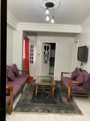 An apartment for you alone close to the Nile River and 15 Downtown