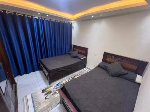 Ansa pyramids inn