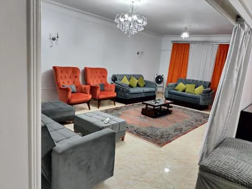 Apartment closes to city stars شقة فخمة من سيتي ستارز