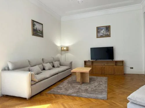Apartment in GardenCity - DownTown