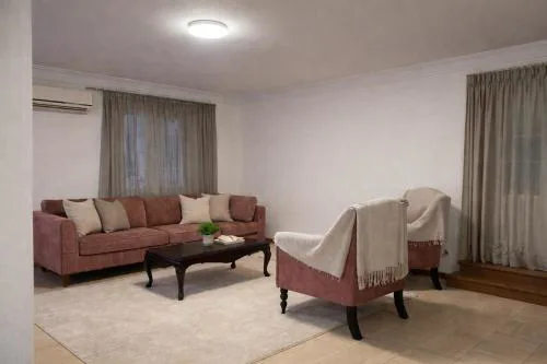 Apartment in Maadi with 3 Bedrooms Fully AC