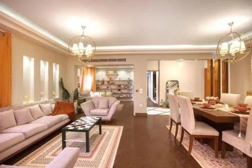 Banafseg Khan