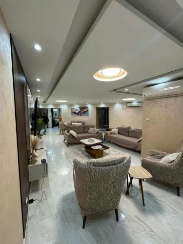 Baron City Modern Stay Near Downtown & Nasr City