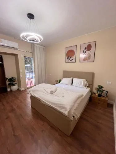 Besides Hilton studio with balcony ES1