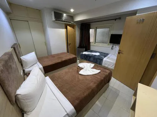 Bostan Hotel