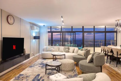 Cairo Homes Luxury 4BR Apartment with Balcony & Nile View Maadi