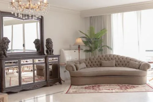 Cairo - Maadi, Pyramids and Nile View Luxury Apartment