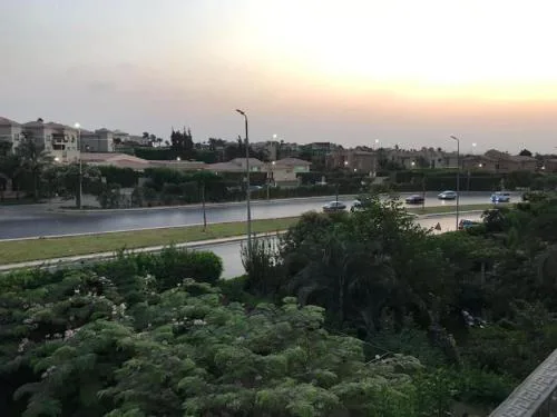 Choueifat - Katameya heights 5th settlement, 3 double bedrooms entire apartment