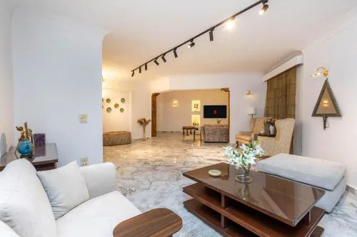 Contemporary 3BR in Almaza Heliopolis -By Beithady